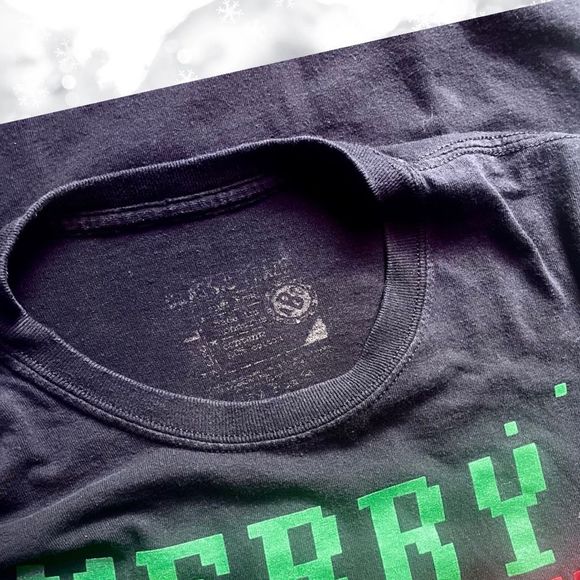 Christmas T-shirt Men Large Holiday Humor Merry XMas Ya Filthy Animal Fun Casual - Picture 4 of 4